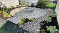 Decorative Stone & Mulch Installation